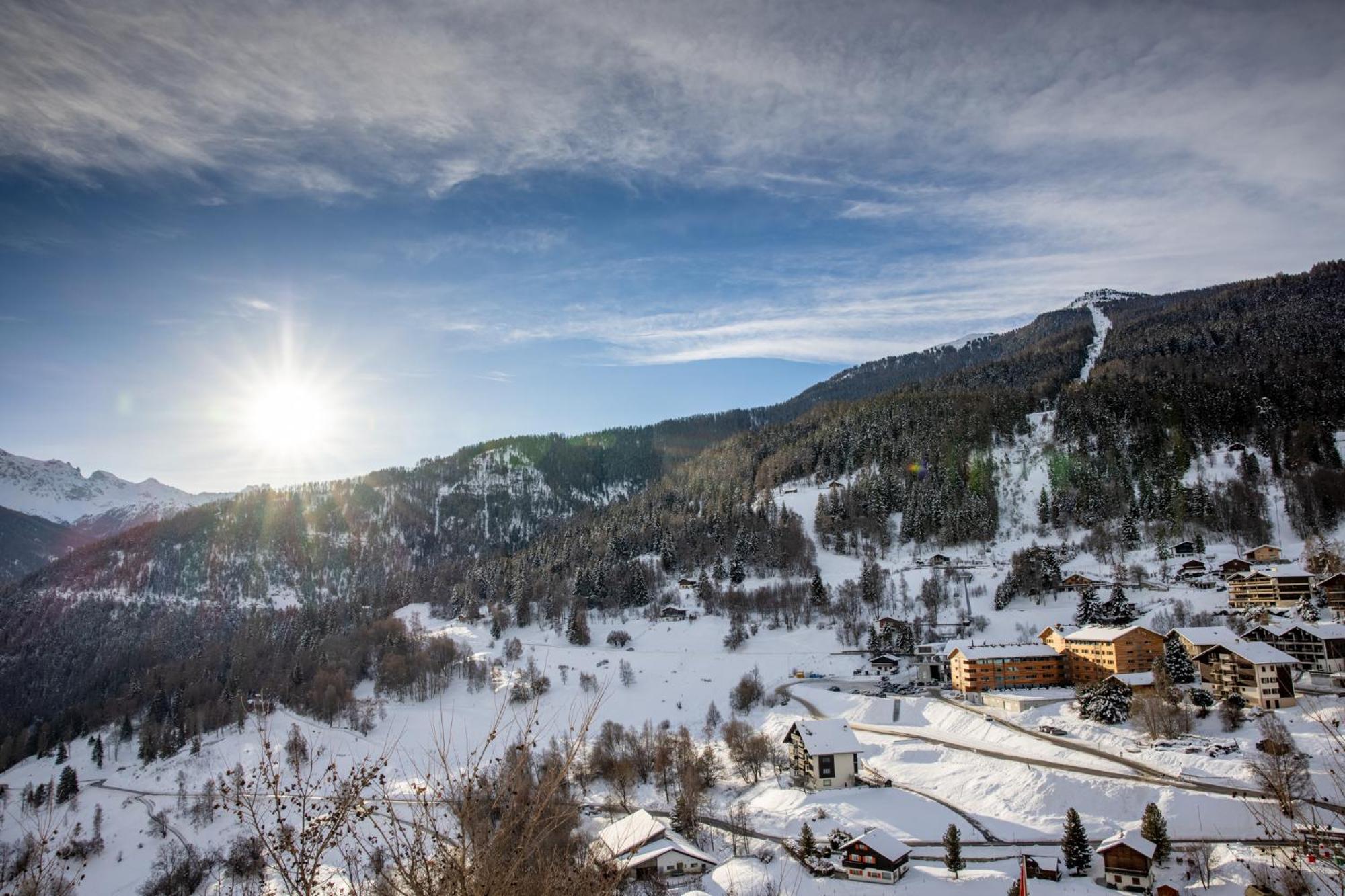 Swisspeak Resorts Vercorin Eksteriør billede